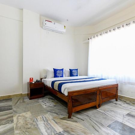 Oyo 11328 Hotel Chandrika Residency Kochi المظهر الخارجي الصورة
