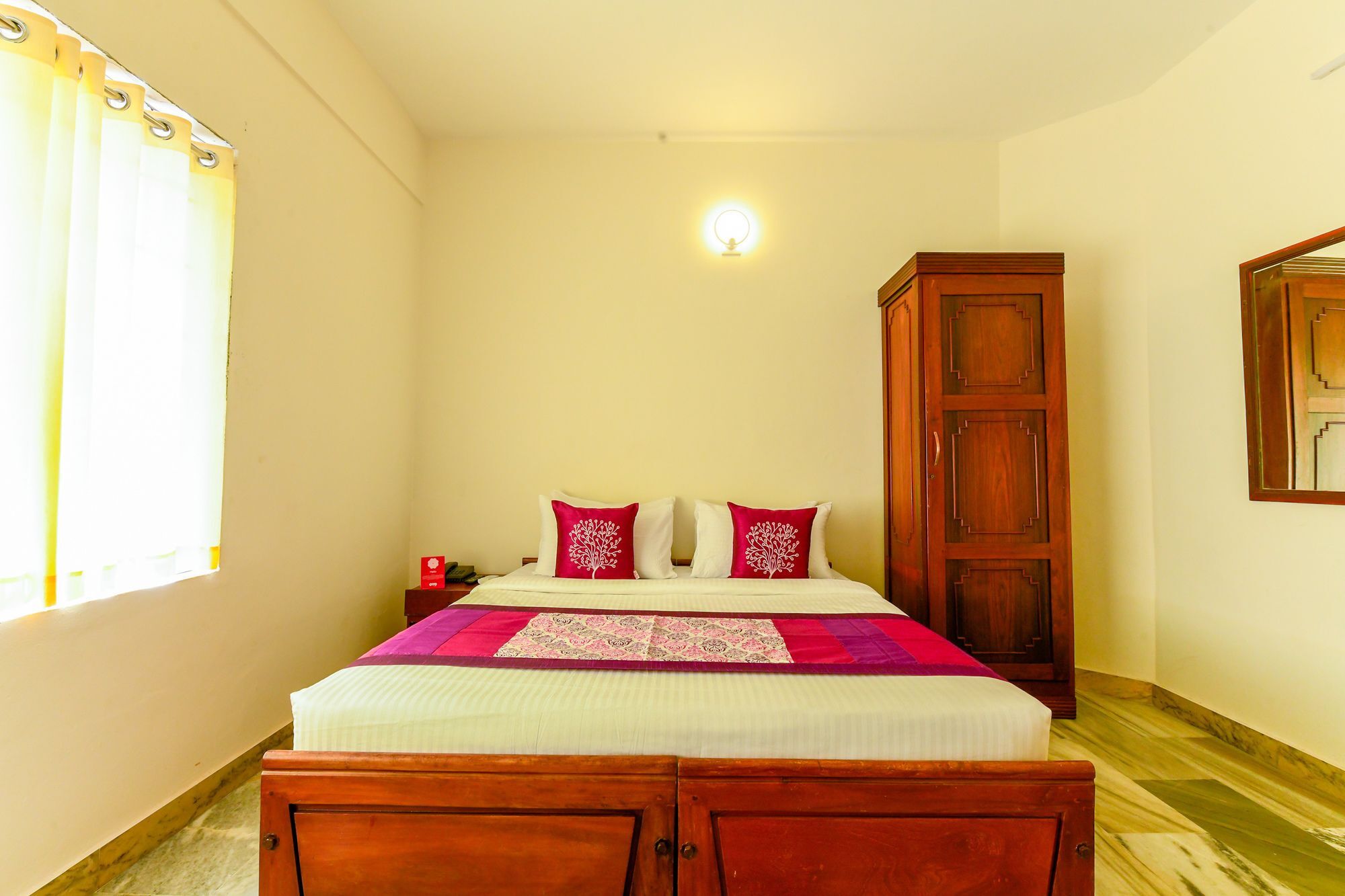 Oyo 11328 Hotel Chandrika Residency Kochi المظهر الخارجي الصورة